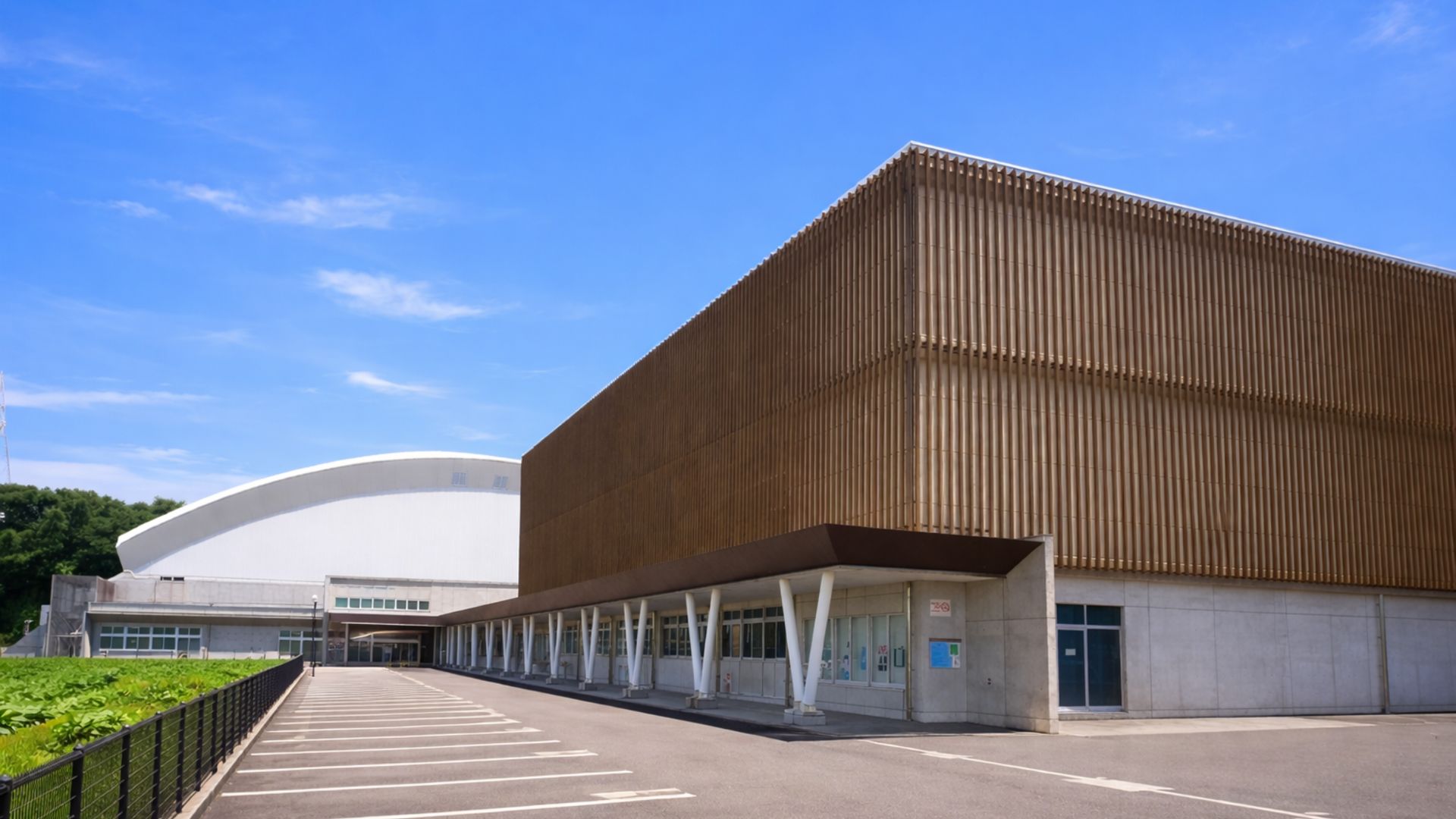 アイザック外観